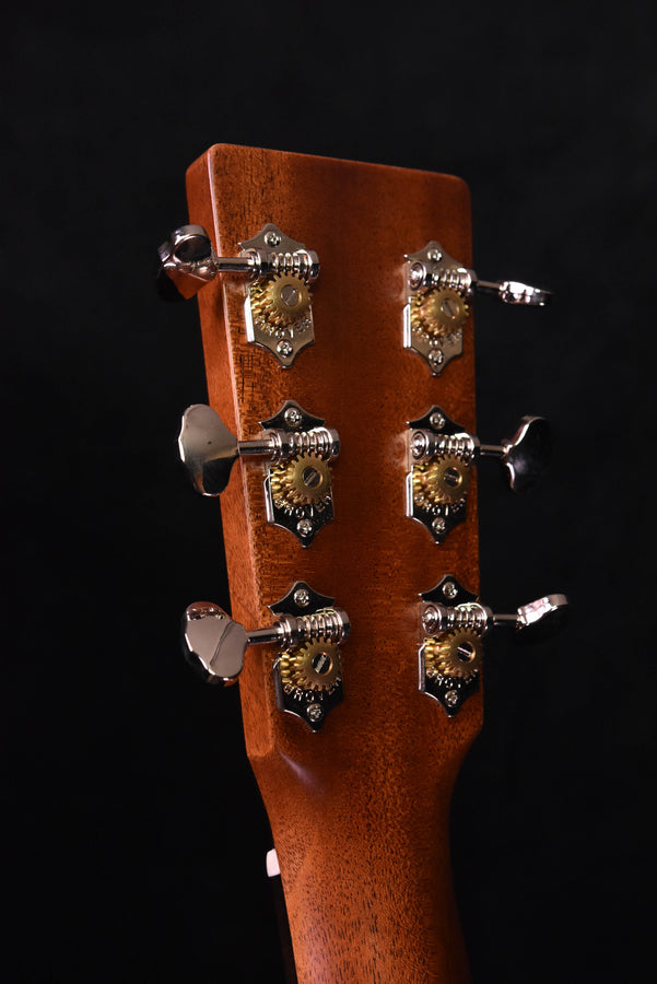 Martin D-18 Dreadnought Acoustic Guitar
