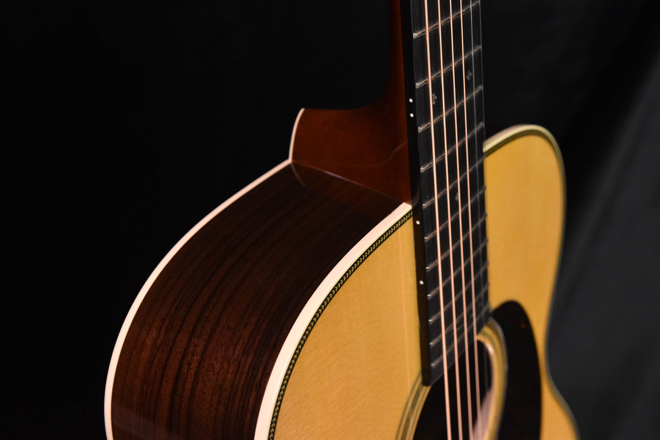 Martin 000-28EC Natural Eric Clapton Acoustic Guitar