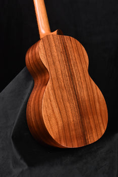 kamaka hf-3 tenor ukulele