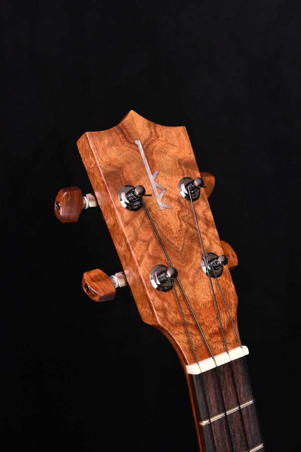 Kamaka HF-3 Tenor Ukulele