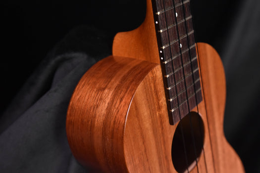 kamaka hf-2 concert ukulele all koa