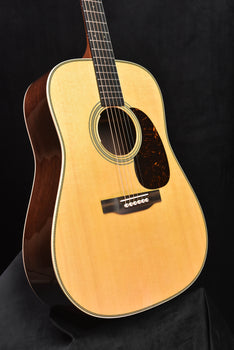 martin hd-28elrb dreadnought acoustic guitar