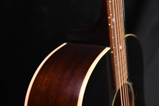 epiphone 1942 banner j-45 vintage sunburst with hardshell case