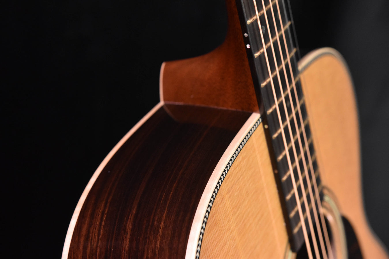 Martin OM28 Modern Deluxe Acoustic Guitar