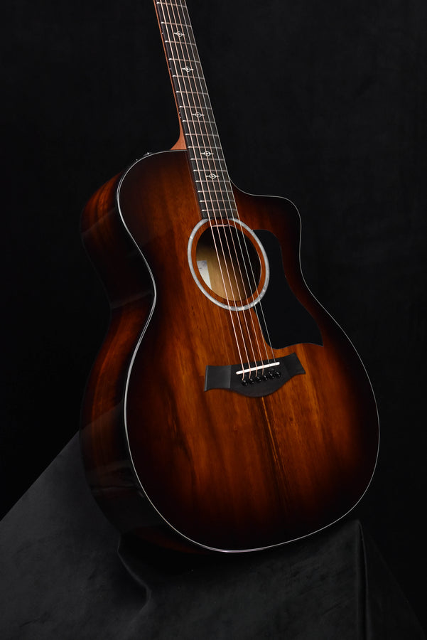 Taylor 224CE-K DLX Cutaway Acoustic Guitar