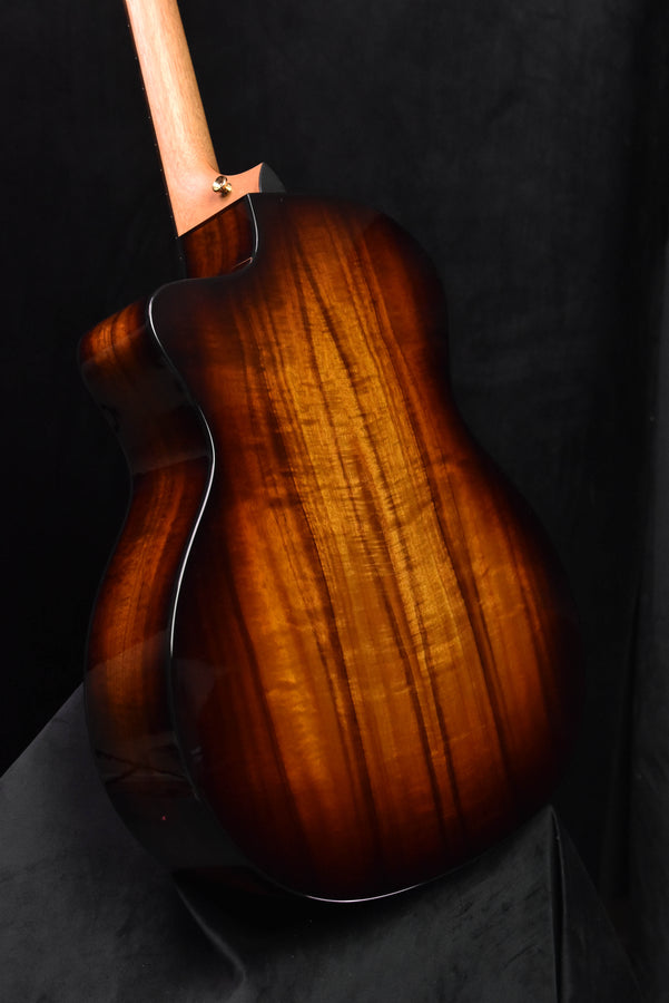 Taylor 224CE-K DLX Cutaway Acoustic Guitar