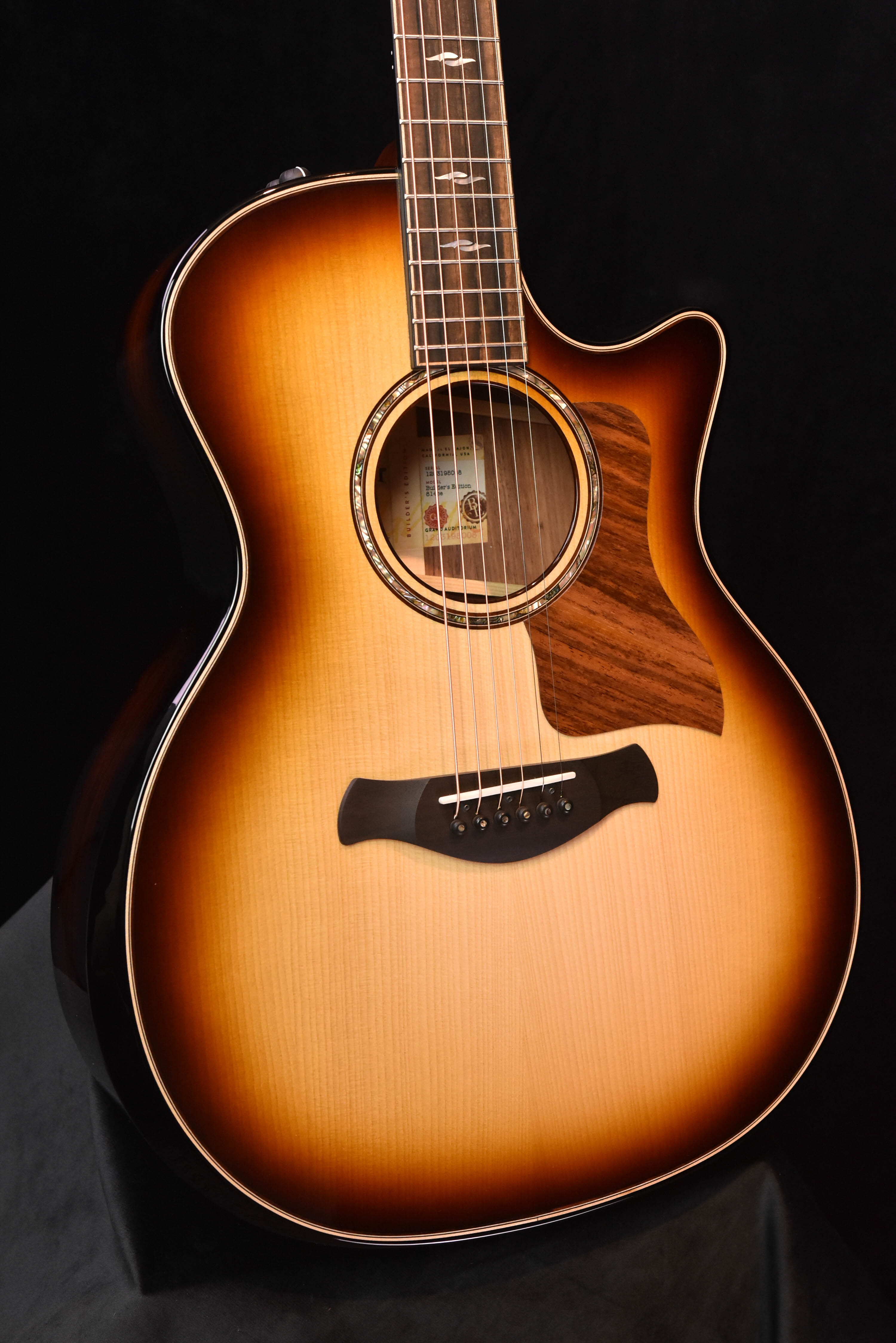 taylor 814ce tobacco sunburst 812CE The Taylor 414ce Taylor 814ce with Tobacco Sunburst