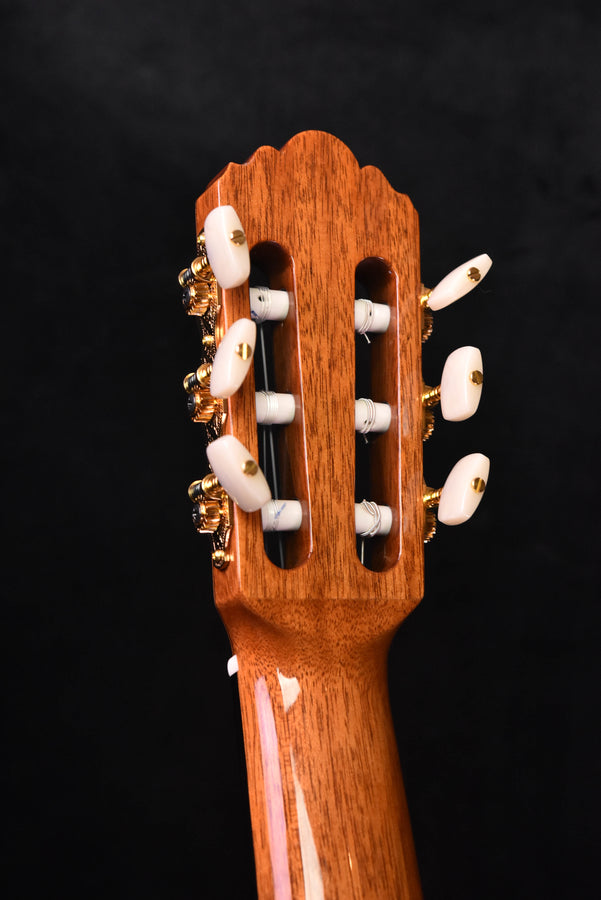 Yamaha GC32C Cedar Top Classical Guitar