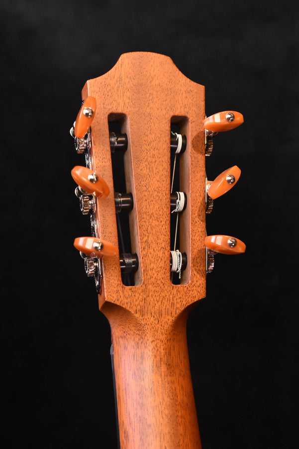 Furch Grand Nylon GNc4-CR EAS Cedar top Acoustic Guitar