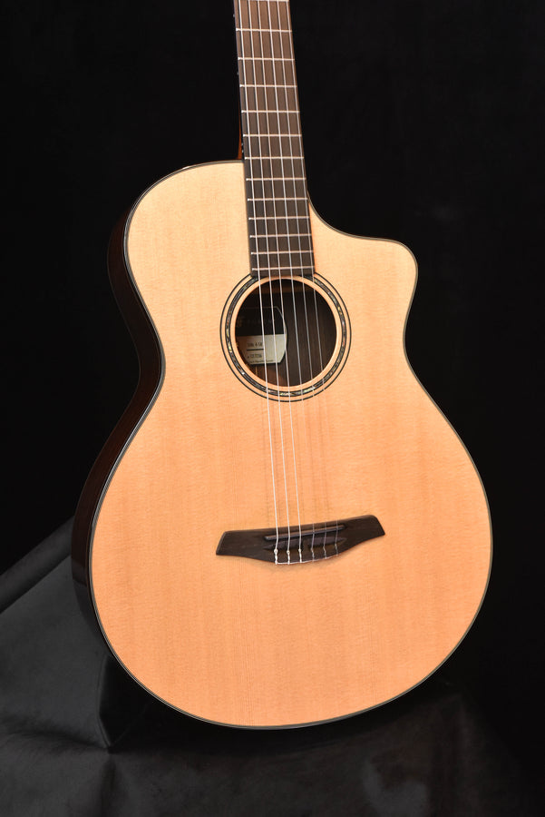 Furch GNc4-SR EAS Grand Nylon Guitar Spruce Top/ Indian Rosewood Nylon String Crossover  Acoustic Guitar
