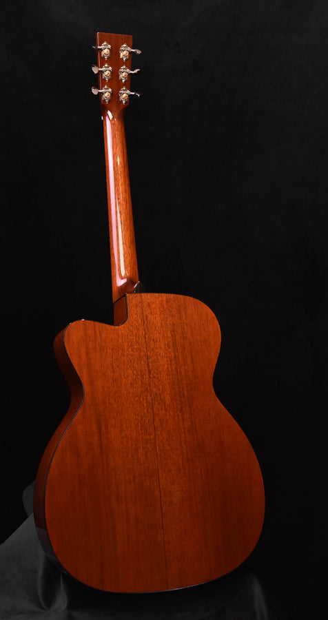 Collings OM1 Pete Huttlinger Signature Acoustic Guitar