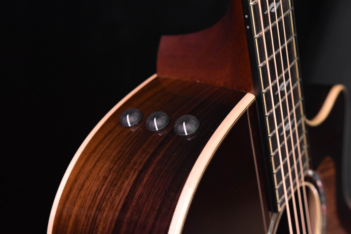 Taylor 814CE TSB Tobacco Sunburst Acoustic Guitar with Arm Bevel