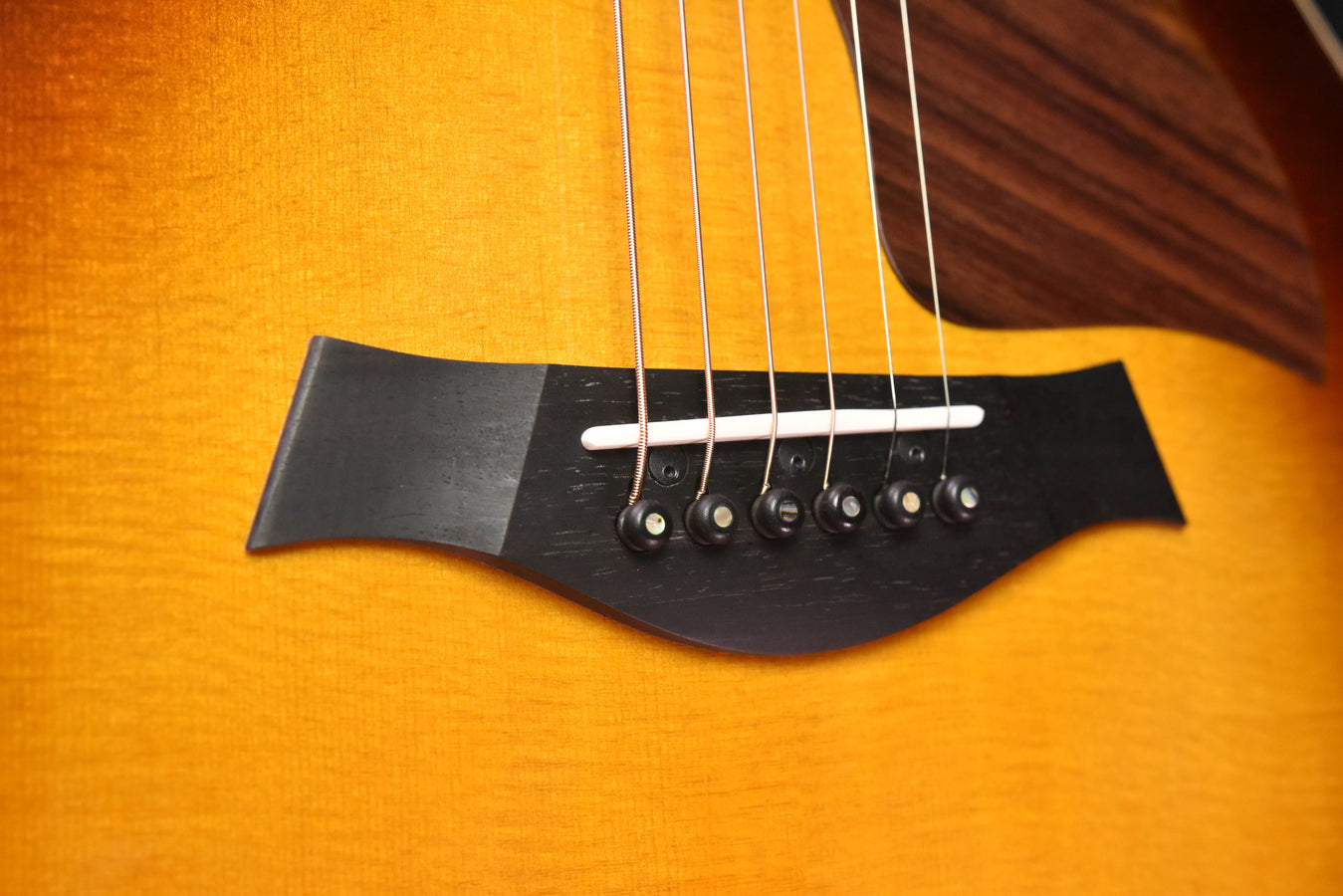 Taylor 814CE TSB Tobacco Sunburst Acoustic Guitar with Arm Bevel