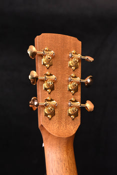 boucher studio goose jumbo torrefied maple and torrefied adirondack spruce jumbo acoustic guitar gr-sg-63t