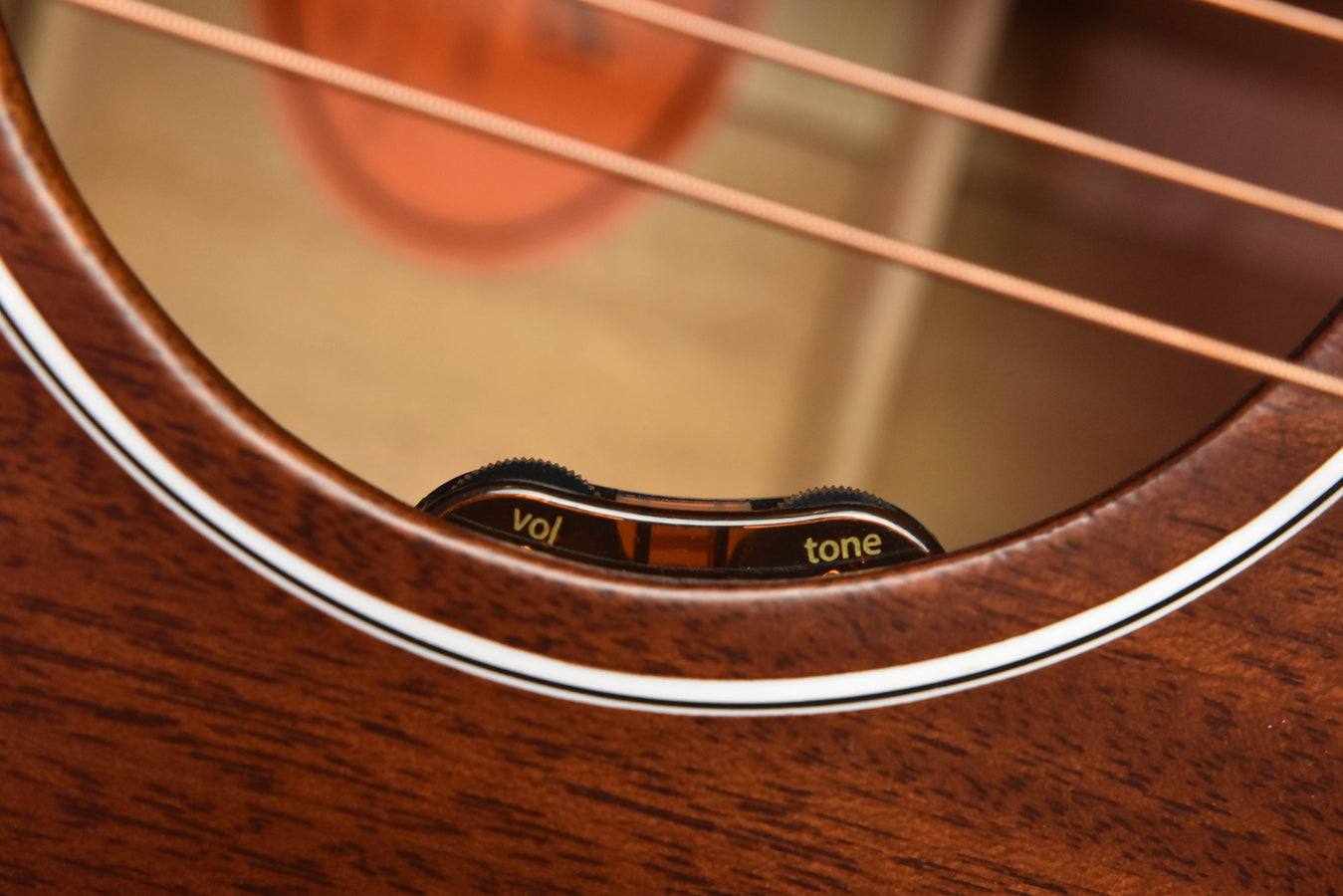 Gibson LG-2 All Mahogany Faded Vintage Sunburst Finish Acoustic Guitar