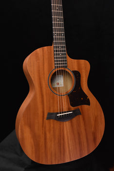 taylor 24ce sapele/ mahogany acoustic guitar