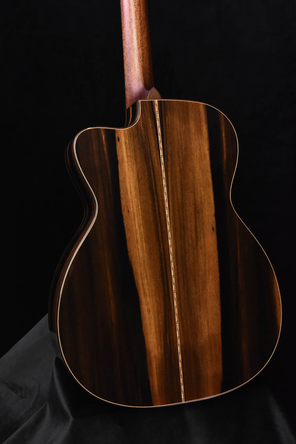 Bourgeois OMC Soloist Touchstone Series Limited Edition Acoustic Guitar