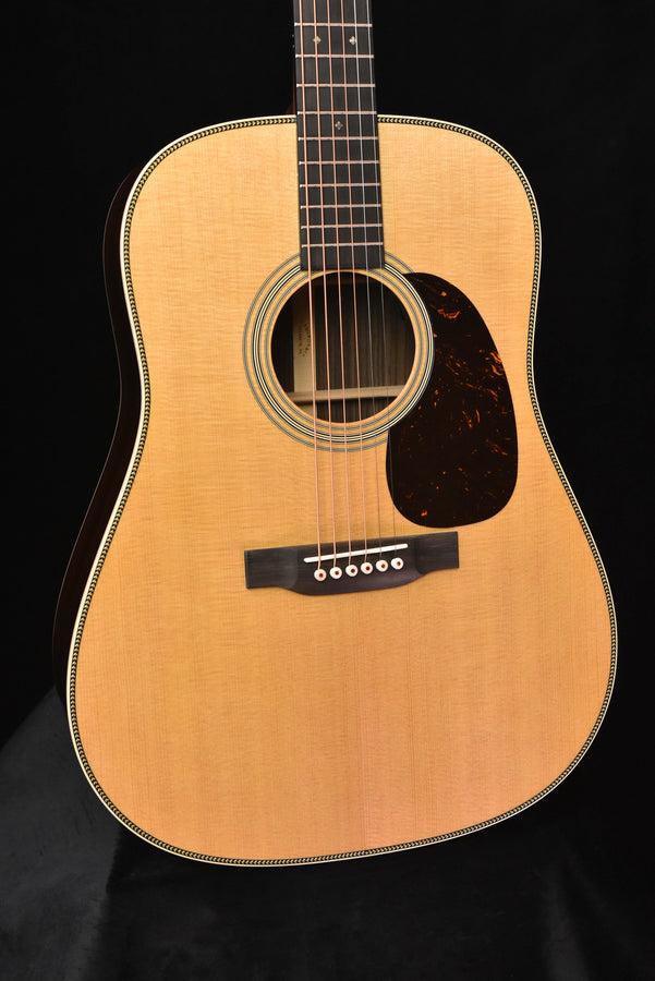 Martin HD-28E Fishman Aura VT Pickup Dreadnought Acoustic Guitar