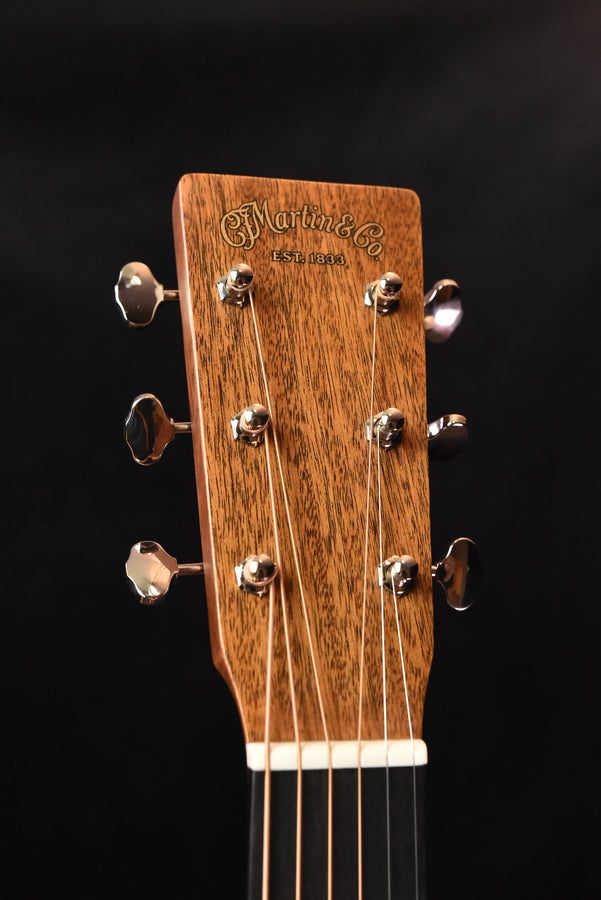 Martin 00DB (Deep Body 00)Jeff Tweedy Reissue Acoustic Guitar