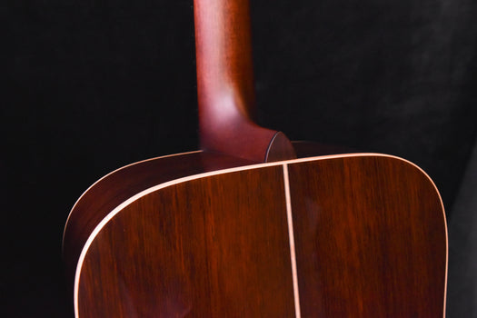 boucher bg-152-g "bluegrass goose" dreadnought madagascar rw back, gold pack acoustic guitar