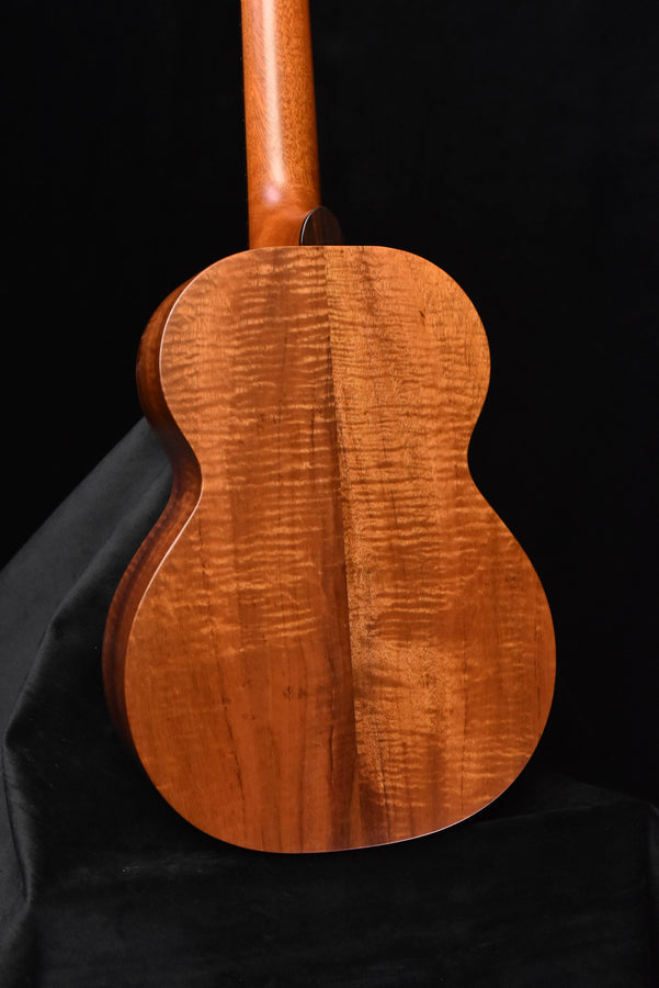 Kamaka HF-3 Tenor Ukulele