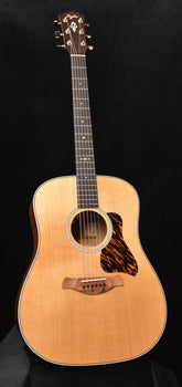 taylor gold label 510e mahogany and torrefied sitka spruce dreadnought acoustic guitar