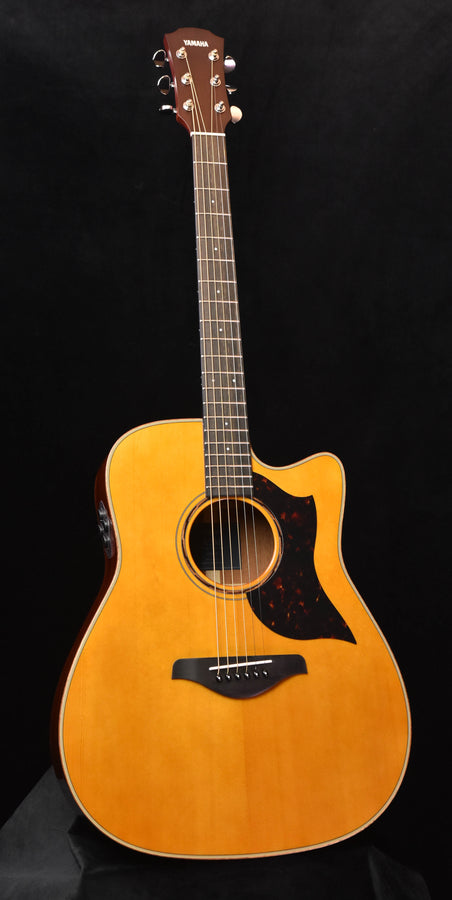 Yamaha A3M ARE Vintage Natural finish Acoustic/Electric Guitar