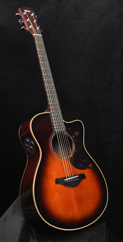 tobacco brown sunburst guitar Yamaha F280 Acoustic - TBS mahogany finish UTF (Ultra Thin Finish)Neck Yamaha F325D Acoustic Guitar -