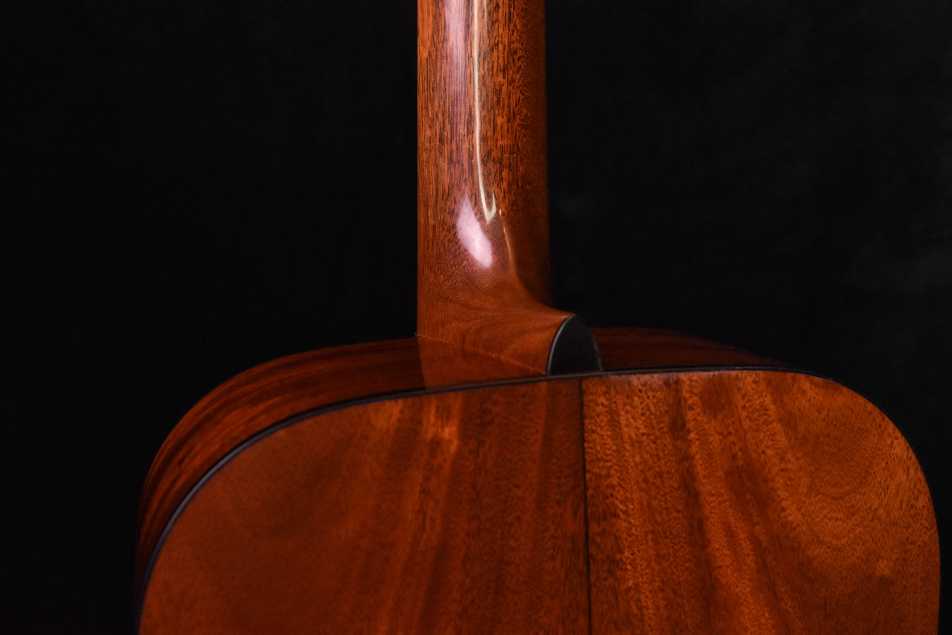 Martin Custom Shop D-18 Authentic 1937 with Sinker Mahogany  (Custom Expert model CE-11SM)