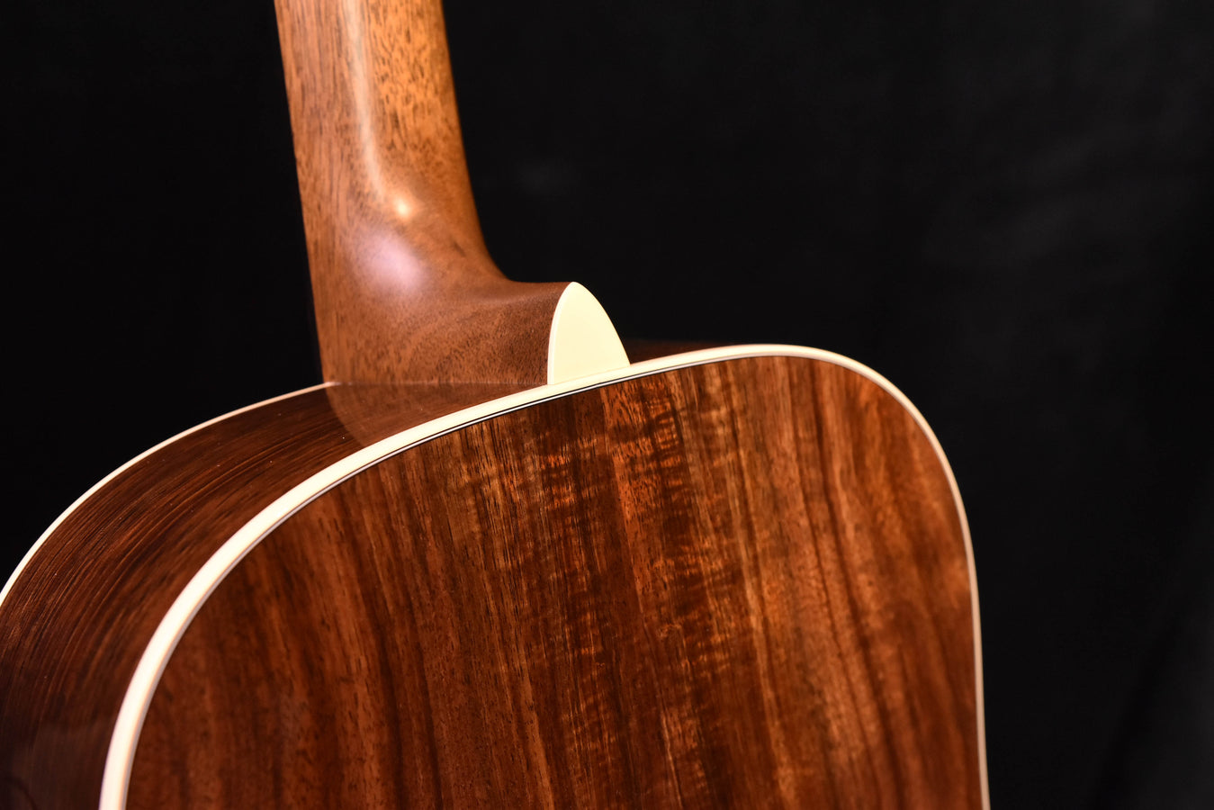 Martin Oahu HG-28 Acoustic Guitar