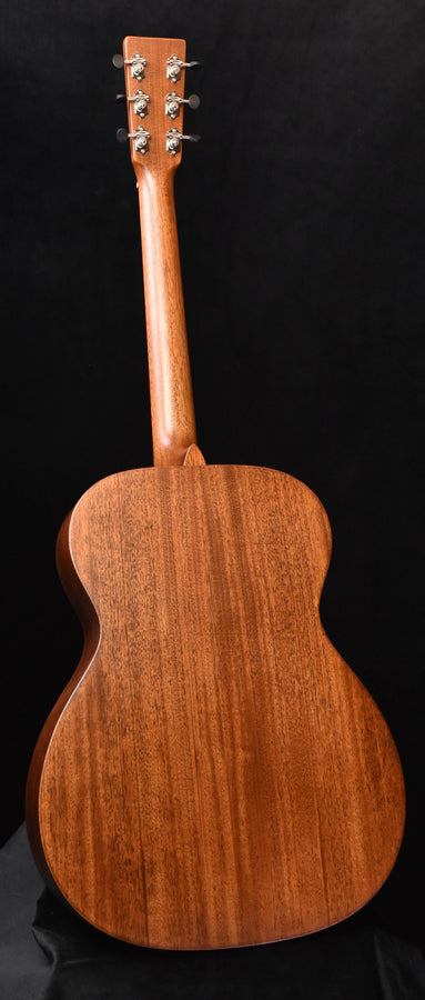 Martin 000-15M Acoustic Guitar