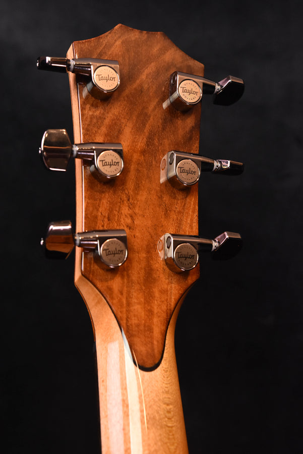 Taylor Custom Grand Concert Sinker Redwood and Quilted Maple 12 Fret Acoustic Guitar