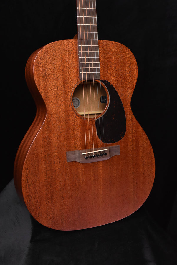 Satin all-mahogany acoustic guitar, body front with black pickguard and bridge
