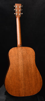 martin d-18 ambertone acoustic guitar