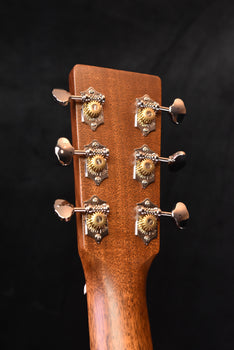 martin d-18 ambertone acoustic guitar