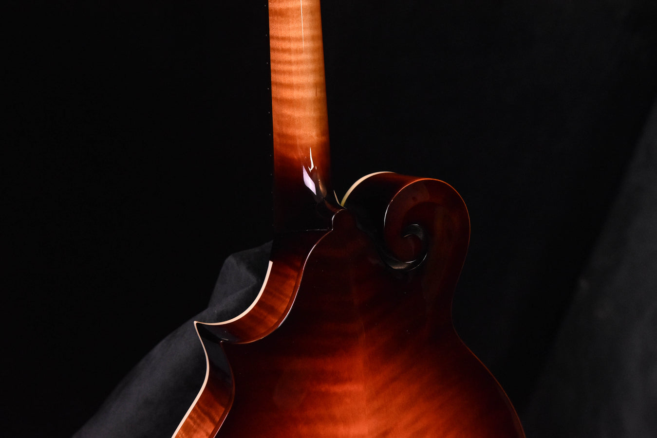 Gibson F-5G Dark Burst F Style Mandolin