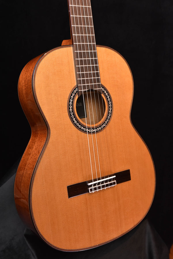Cordoba C9 Classical Guitar Cedar Top with Polyfoam Case