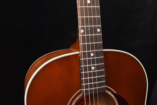 gibson custom shop j-45 carpathian spruce top koa back and sides honeyburst  acoustic guitar