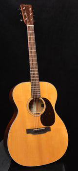 martin 000e retro plus mahogany acoustic guitar