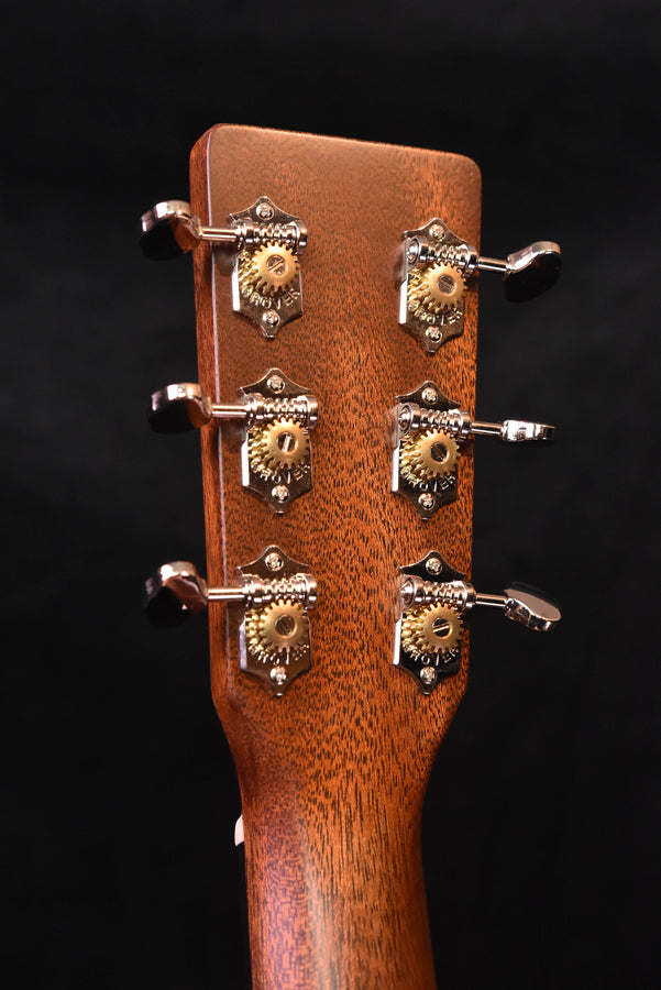 Martin 000E Retro Plus Mahogany Acoustic Guitar