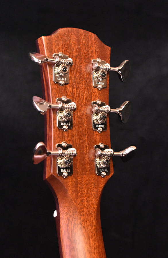 Yamaha A5R ARE Natural Cutaway Dreadnought Acoustic Guitar