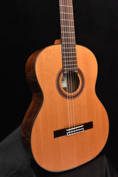 cordoba c7 cedar top classical guitar (copy)