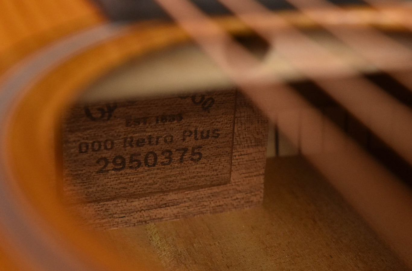 Martin 000E Retro Plus Mahogany Acoustic Guitar