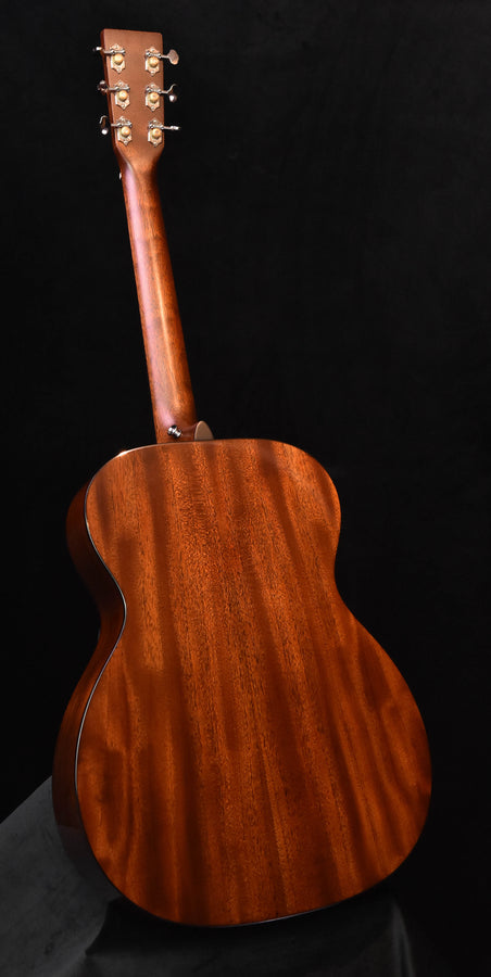 Martin 000E Retro Plus Mahogany Acoustic Guitar