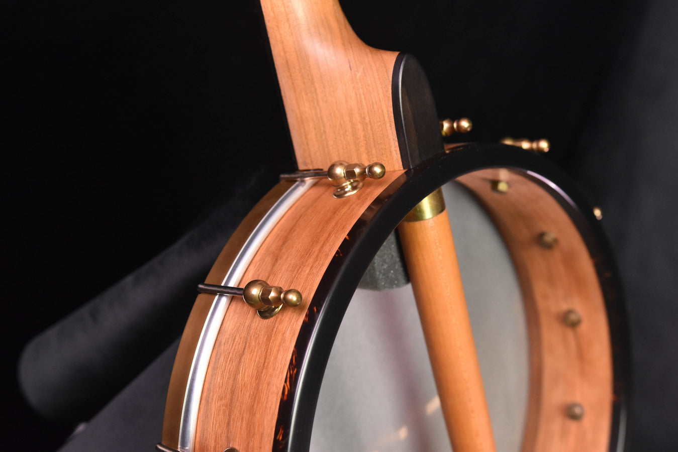 Ome Tupelo Open Back banjo and Case