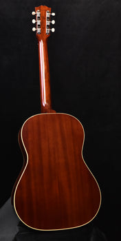 akustikgitarre lg-2 rückseite: dunkler braunton mit hellem rand, geschwungene form