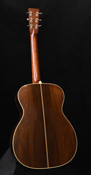 martin 000-28 authentic 1937 brazilian rosewood aged. (ce-07brz )acoustic guitar