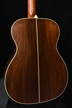 martin 000-28 authentic 1937 brazilian rosewood aged. (ce-07brz )acoustic guitar