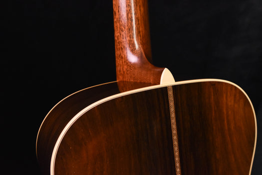 martin 000-28 authentic 1937 brazilian rosewood aged. (ce-07brz )acoustic guitar