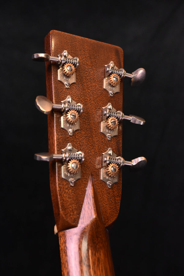 Martin 000-28 Authentic 1937 Brazilian Rosewood Aged. (CE-07BRZ )Acoustic Guitar